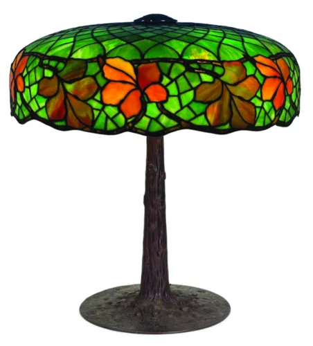 Tiffany isn’t the only name  in stained glass lamps
